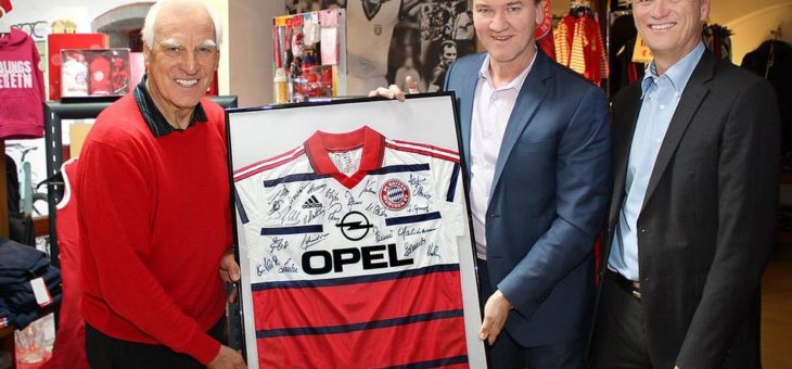 SCALTEL AG versteigert Trikot des FC Bayern München