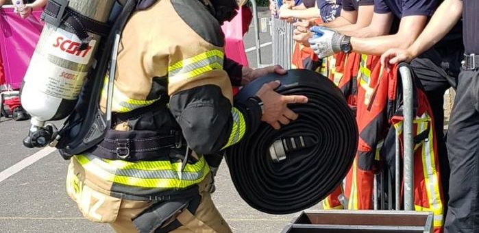 Europas beste Feuerwehrleute im Kampf gegen die Uhr