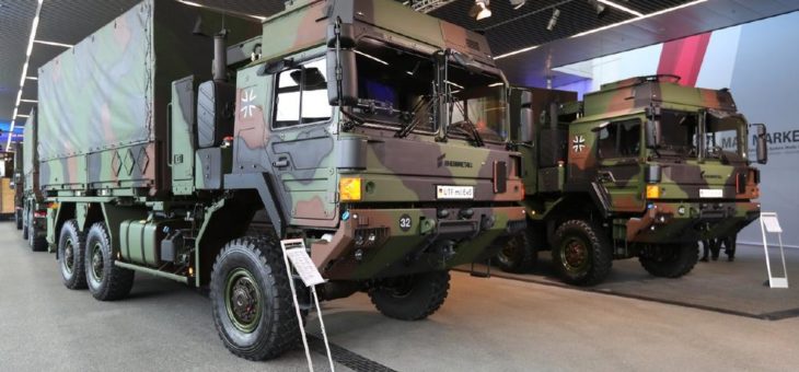 Rheinmetall liefert hochmoderne Logistik-LKWs an die Bundeswehr aus – Feierliche Übergabe der ersten Fahrzeuge in München