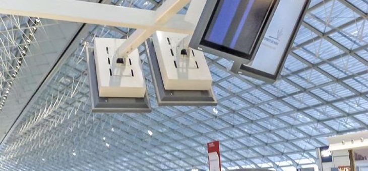 Professionelle Displaylösungen, auch für Flughafen-Anwendungen – Made in Germany