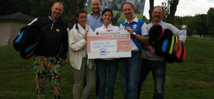 Caparol-Golfcup erspielt 5000 Euro für „Children for a better World e.V.“