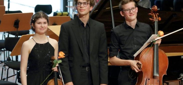 Einfach fulminant: Duo und Klaviertrio des Hochbegabtenzentrums gewinnen den „WDR 3 Klassikpreis“ der Stadt Münster