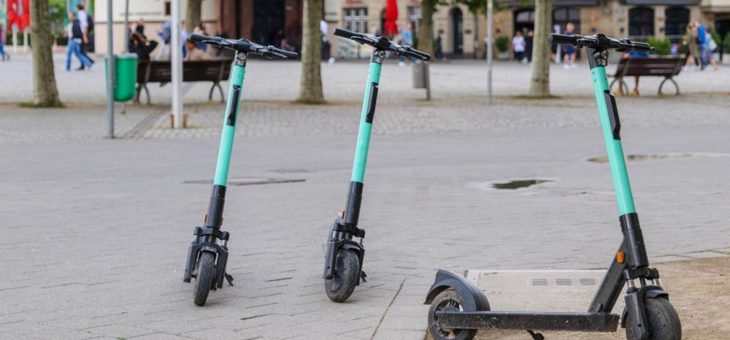 Umfrage: Großstädter genervt von E-Scootern