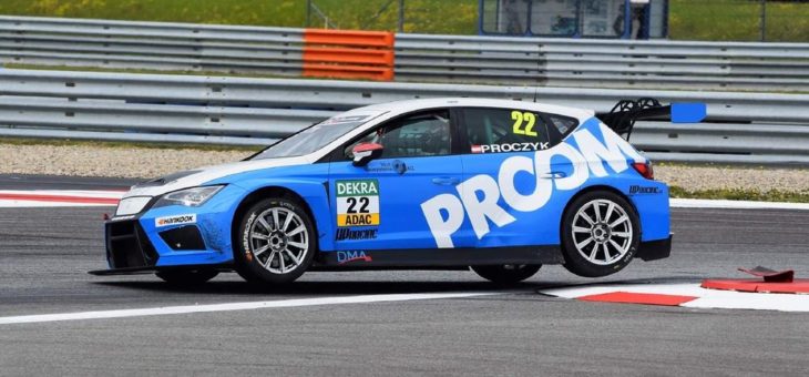 Mit PROCAD zum ADAC TCR Germany Touring Car Championship