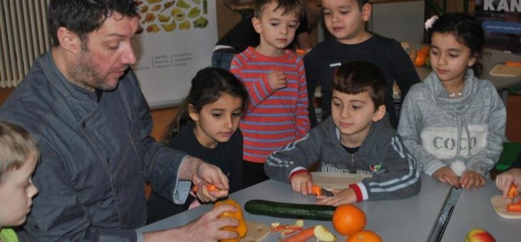 „Allzu oft kennen Kinder leider nur den künstlichen Geschmack von Fertigprodukten“ – Küchenkinder zu Gast in Hannover