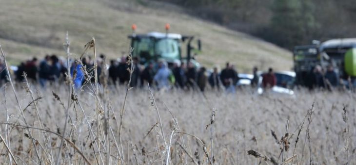 Der Landwirt als Faserlieferant für die Textilindustrie