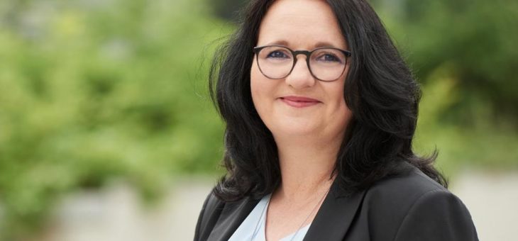 Christiane Nowottny übernimmt die Leitung des Geschäftsbereichs Berufliche Bildung