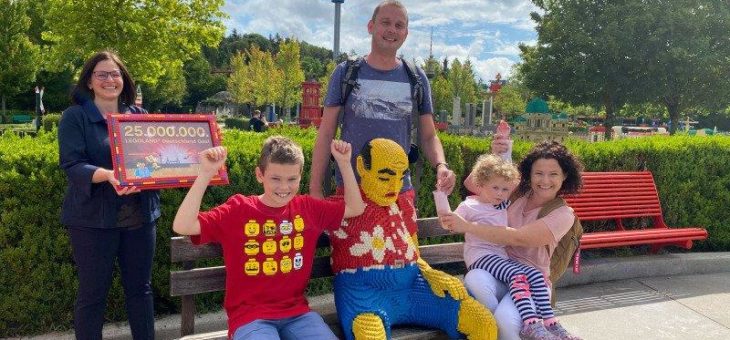 Zur richtigen Zeit am richtigen Ort: LEGOLAND Deutschland feiert den 25-millionsten Gast