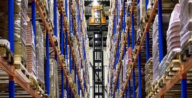 Dematic automatisiert neues Lager von Yusen Logistics in Belgien