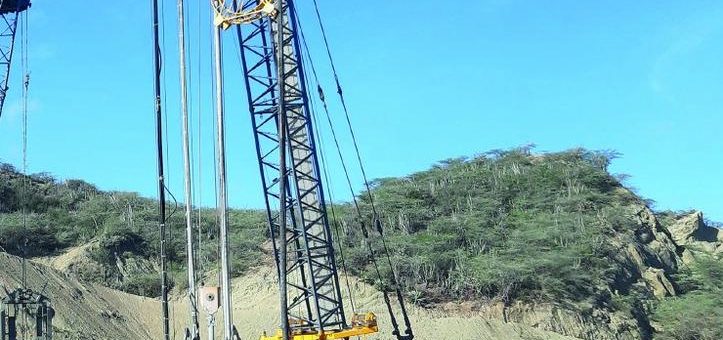 Bauer schließt Arbeiten am Monte Grande-Damm erfolgreich ab