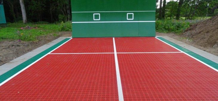 SV Trelde-Kakenstorf mit neuer Tenniswand und Allwetter-Tennis-Boden-Belag