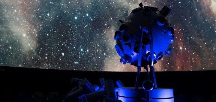 Phiz – Das Planetarium Wolfsburg lädt Wolfsburger Persönlichkeiten zum Wissenstest