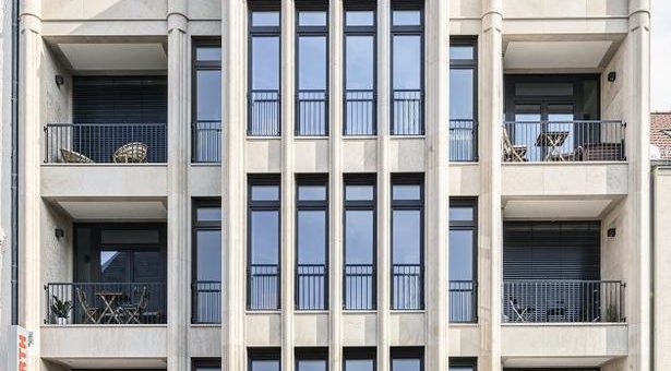 Von Patzschke Architekten entworfenes Wohn- und Geschäftshaus in der Schloßstraße in Berlin-Steglitz ist fertiggestellt