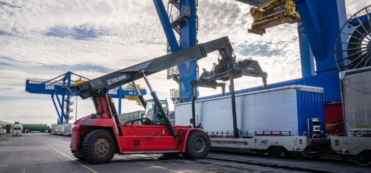 Partnerschaft für Verlagerung von Lkw-Verkehr auf die Schiene