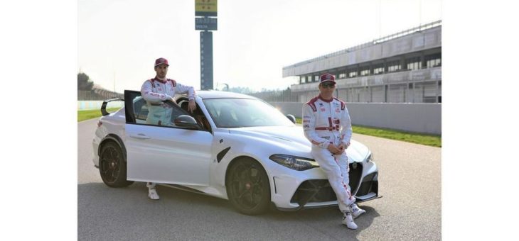 Alfa Romeo Giulia GTA beim Auftakt zur Formel-1-Weltmeisterschaft dabei