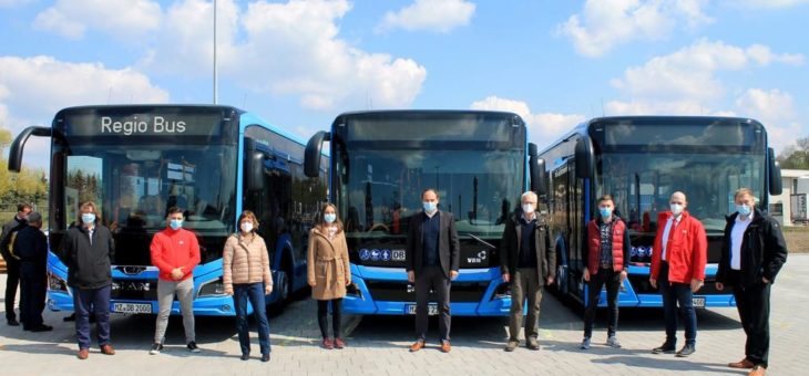 Neue blaue Busse in der Südpfalz im Linienbündel Germersheim