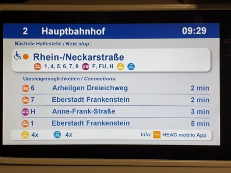 Mehr Informationen unterwegs: HEAG mobilo zeigt Umstiegsmöglichkeiten im Fahrgastfernsehen an