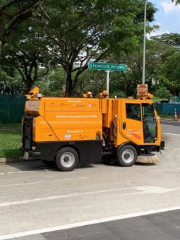 Ein Tag als autonome Straßenkehrmaschine in Singapur