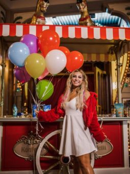 Videodreh zur neuen Single „Do you wanna be friends“  von Chany Dakota im Europa-Park