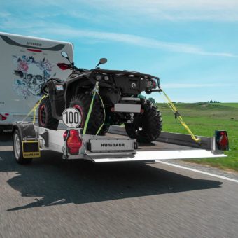 Unterwegs mit dem Wohnmobil und dem HKT – bestens gerüstet mit Humbaur