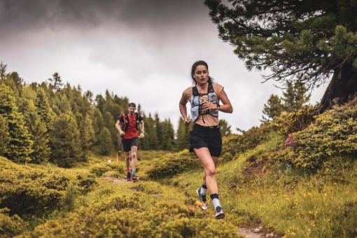 SALOMON 4 Trails: Korbinian Lehner und Kim Schreiber dominieren auf der 3. Etappe von Ried nach Pfunds