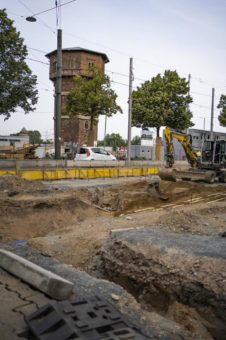 Nach den Sommerferien bis Anfang Oktober Busse statt Bahnen nach Kranichstein – Ausbau des Gleisdreiecks schreitet voran