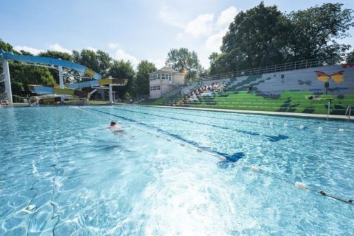 Trüber Sommer verdirbt Freibadsaison