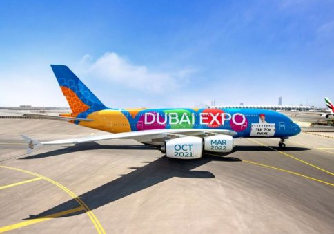 Take-off für die Expo 2020 Dubai: Emirates präsentiert aufwendige Flugzeuglackierung zum Start der Weltausstellung