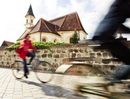 Meditation im Fahrradsattel: Auf dem neuen Kirchenradweg  den Lärm der Welt vergessen