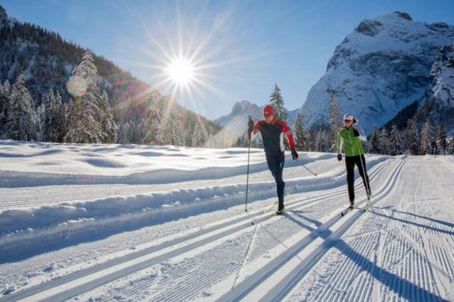 Lernen mit den Profis: Langlaufcamps am Achensee