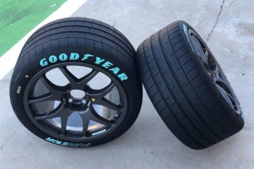 Goodyear stellt Reifen für erste voll elektrische Tourenwagen-Rennserie vor