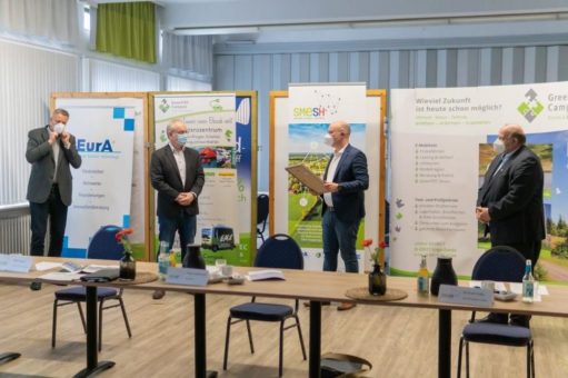 Staatssekretär Goldschmidt überreicht Zuwendungsbescheid für neues Innovationsnetzwerk in Schleswig-Holstein