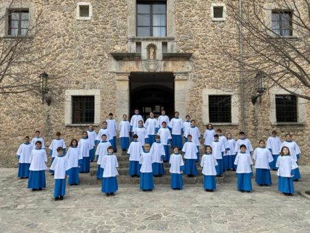 Die Blauets, der jahrhundertealte Kinderchor, der jeden 24. Dezember mit seinen Stimmen begeistert