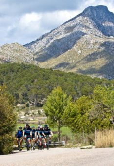 Radfahren in Calvià: 11 Routen für Sportler und Amateure