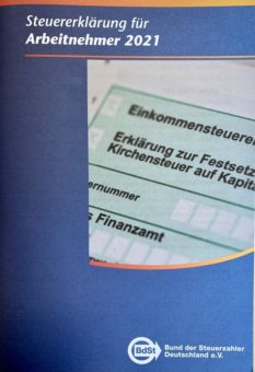 „Steuererklärung für Arbeitnehmer 2021“: Kostenlose Broschüre kann jetzt bestellt werden