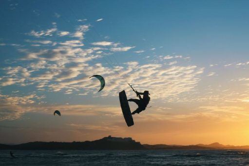 Salinas del Rey – Kite-Surfen und Horizont erweitern