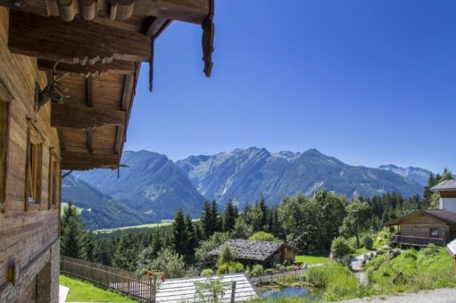 Familien blühen auf im Naturdorf Oberkühnreit