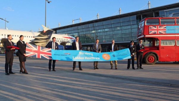 Ministerpräsident und Oberbürgermeister eröffnen Erstflug nach London Heathrow