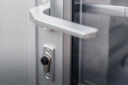 Mit ASSA ABLOY die Gesamtkosten eines Schließsystems immer im Blick