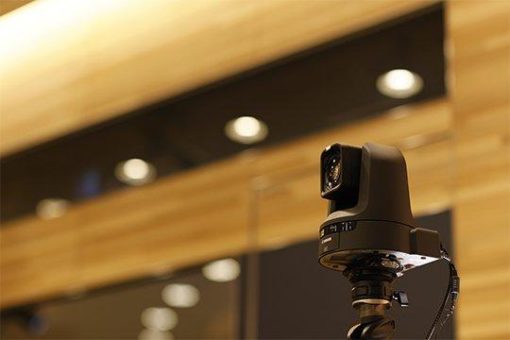 Neue Möglichkeiten beim PTZ-Videostreaming: Canon kündigt Webcam-Treiber-Update an und unterstützt mit SRT und FreeD zwei neue Protokolle