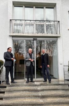 Ministerpräsident Kretschmann zu Besuch bei RÖKONA in Tübingen