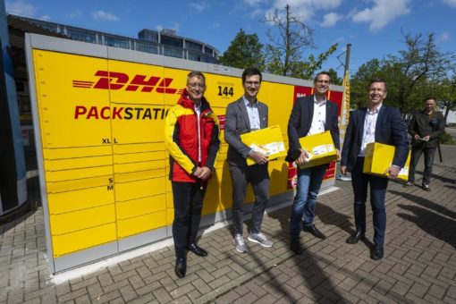 Erstmalig: DHL-Packstationen an Stadtbahnhaltestellen der VAG