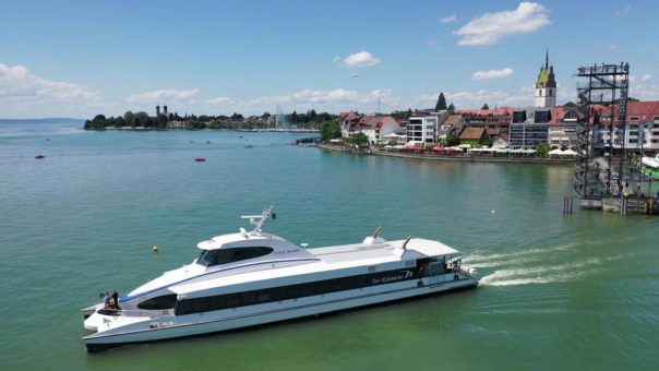 Oldtimermesse in Friedrichshafen – Katamaran bietet KombiTicket