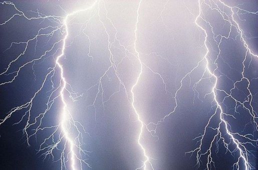 Richtiges Verhalten bei Sommergewitter