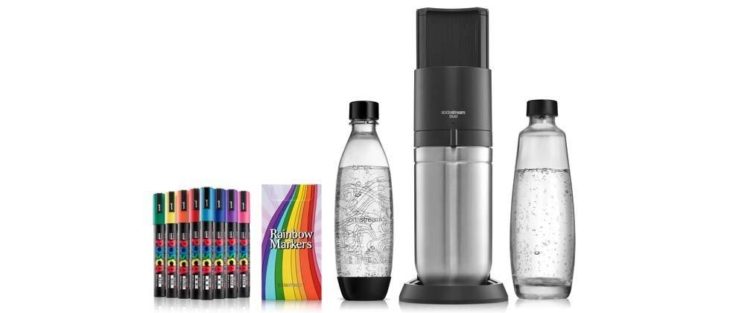 Anlässlich des Pride-Monats: SodaStream launcht DUO Wassersprudler-Set als limitierte Pride-Edition „Set All Your Colors Free“