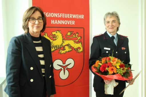 Regina Lehnert aus Feuerwehrehrendienst verabschiedet