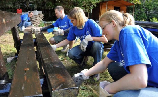 Am kommenden Samstag gilt’s! Anpacken für den gu-ten Zweck beim Freiwilligentag Metropolregion Rhein-Neckar