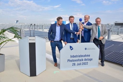 Airport Nürnberg nimmt PV-Anlage ans Netz: Parkhaus P4 wird zur Stromfabrik