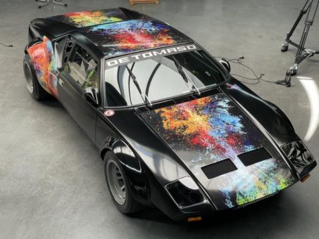 ArtCar De Tomaso von Künstler Bernd Luz