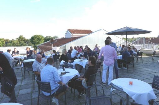 Gute Stimmung beim Sommerfest der Berliner Dachdecker-Landesinnung